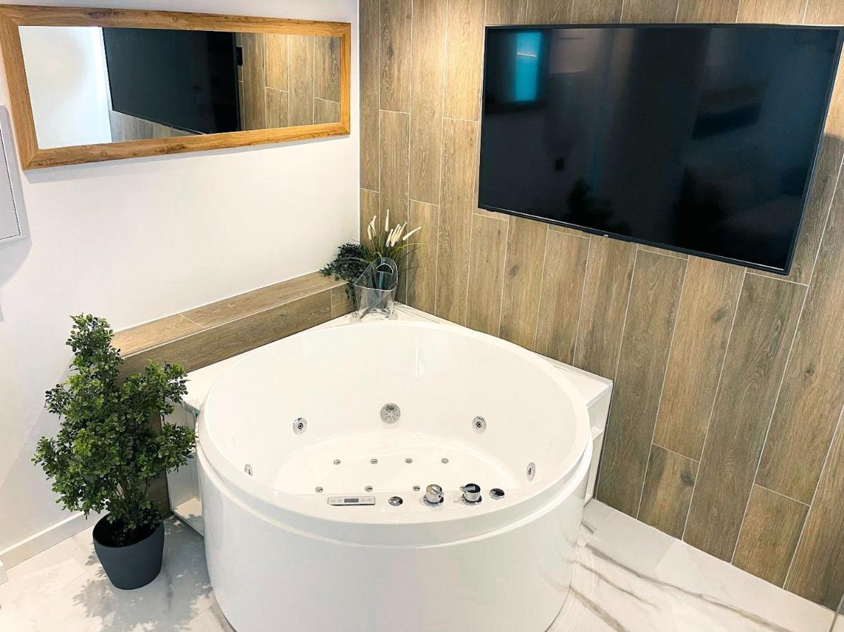 Cordoba Boutique Vv Con Jacuzzi Apartman Kültér fotó