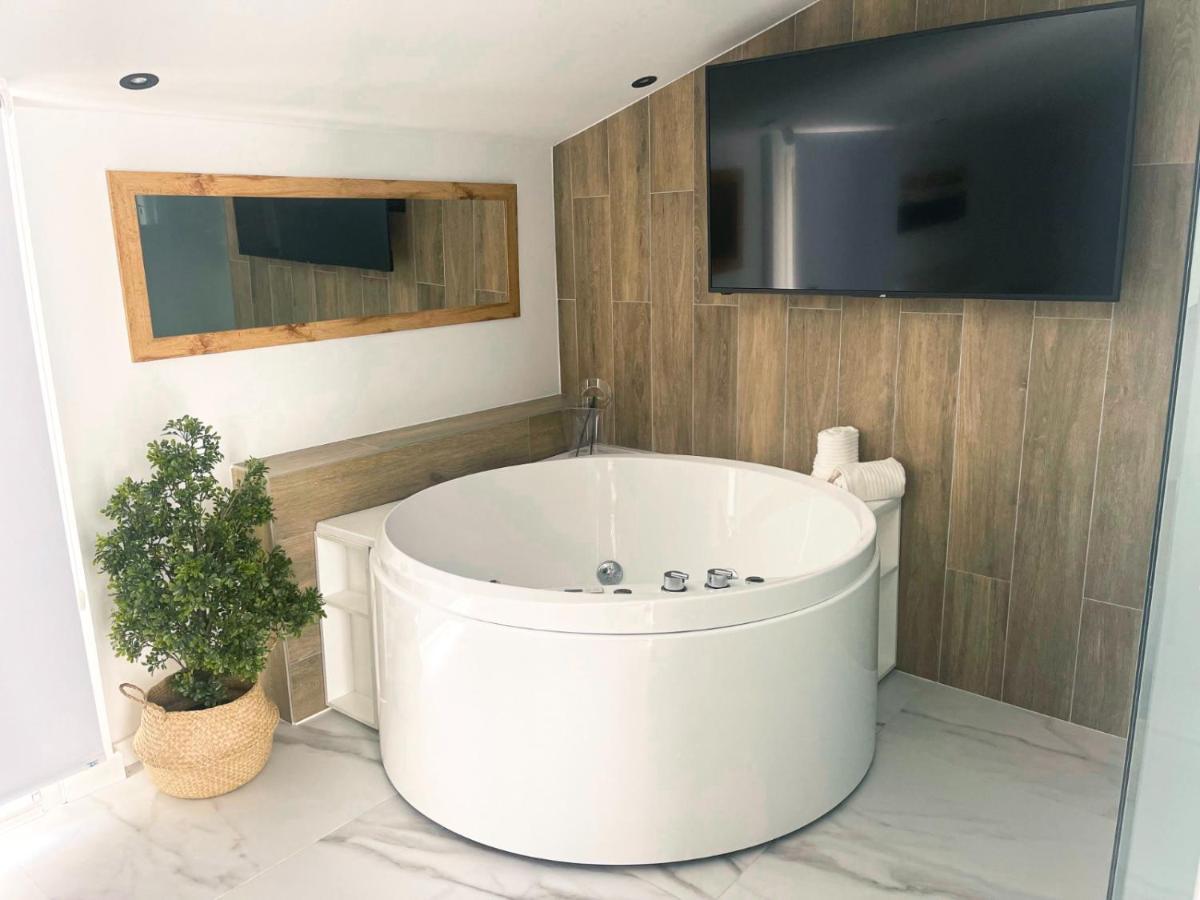 Cordoba Boutique Vv Con Jacuzzi Apartman Kültér fotó